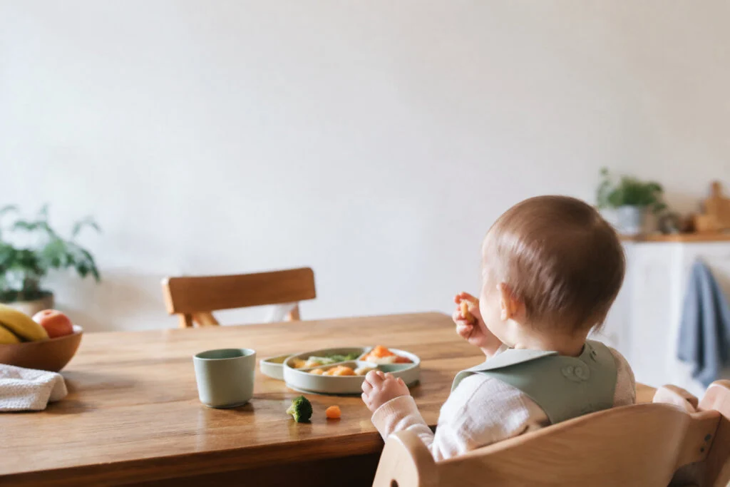Comment faire manger seul votre bébé, étape par étape
